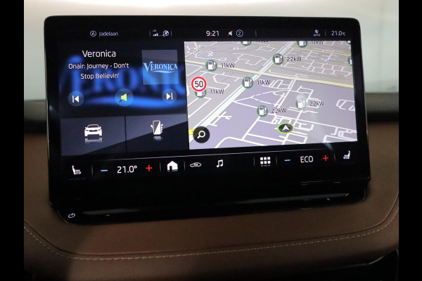 Škoda ENYAQ iV 60 180 pk | SOH 93,53% | Navigatie | Parkeersensoren | Achteruitrijcamera | Lederen bekleding | Matrix LED koplampen | Autom. airco (3 zones) | Stoelverwarming |