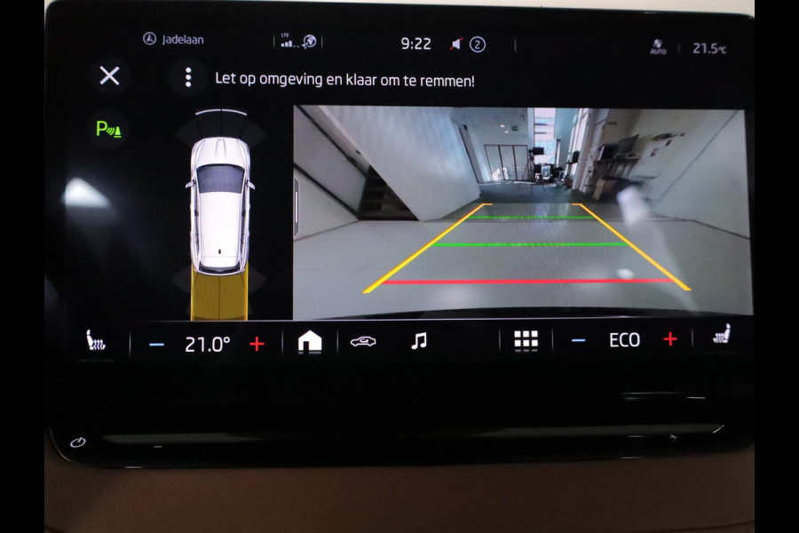 Škoda ENYAQ iV 60 180 pk | SOH 93,53% | Navigatie | Parkeersensoren | Achteruitrijcamera | Lederen bekleding | Matrix LED koplampen | Autom. airco (3 zones) | Stoelverwarming |