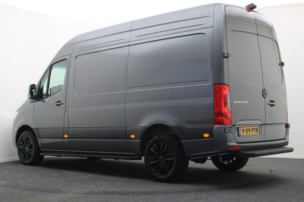 Mercedes-Benz Sprinter 317 CDI Automaat L2H2 Pro 3-Zits, Airco, Cruise, Camera, Navigatie, Bluetooth, PDC, Trekhaak, 18''