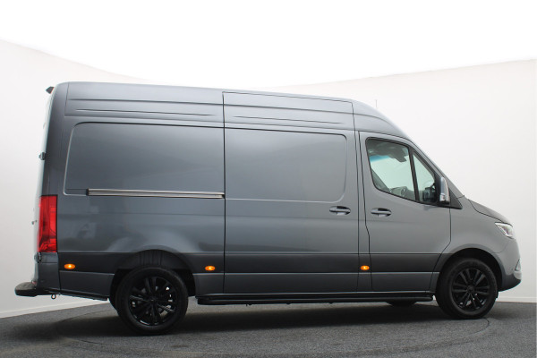 Mercedes-Benz Sprinter 317 CDI Automaat L2H2 Pro 3-Zits, Airco, Cruise, Camera, Navigatie, Bluetooth, PDC, Trekhaak, 18''