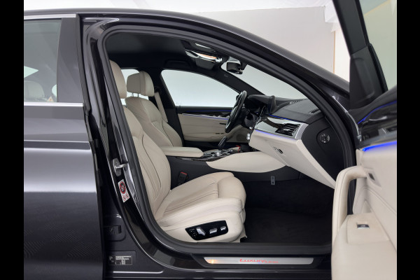 BMW 5 Serie 520d High Executive Luxury-Line Aut. *LEDER | FULL-LED | MEMORY-PACK | DIGI-COCKPIT | HEATED-COMFORTSEATS | AMBIENTLIGHT | NAVI-FULLMAP | ECC | PDC | CRUISE | 18''ALU*