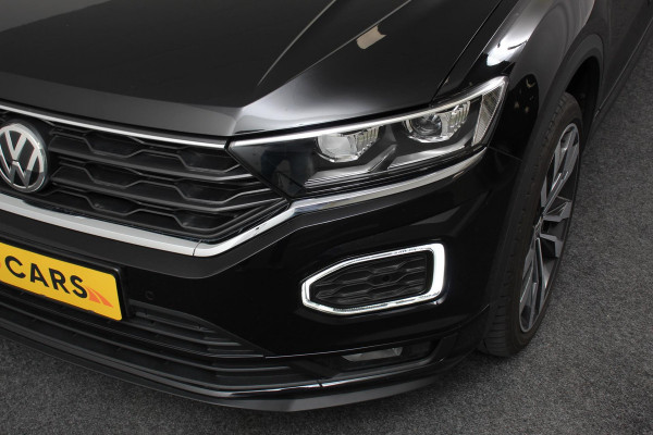 Volkswagen T-Roc 1.5 TSI 150pk DSG R-Line United Navigatie Climate Control Digitale Cockpit Full Led DAB Trekhaak Lichtmetalen Velgen 19"