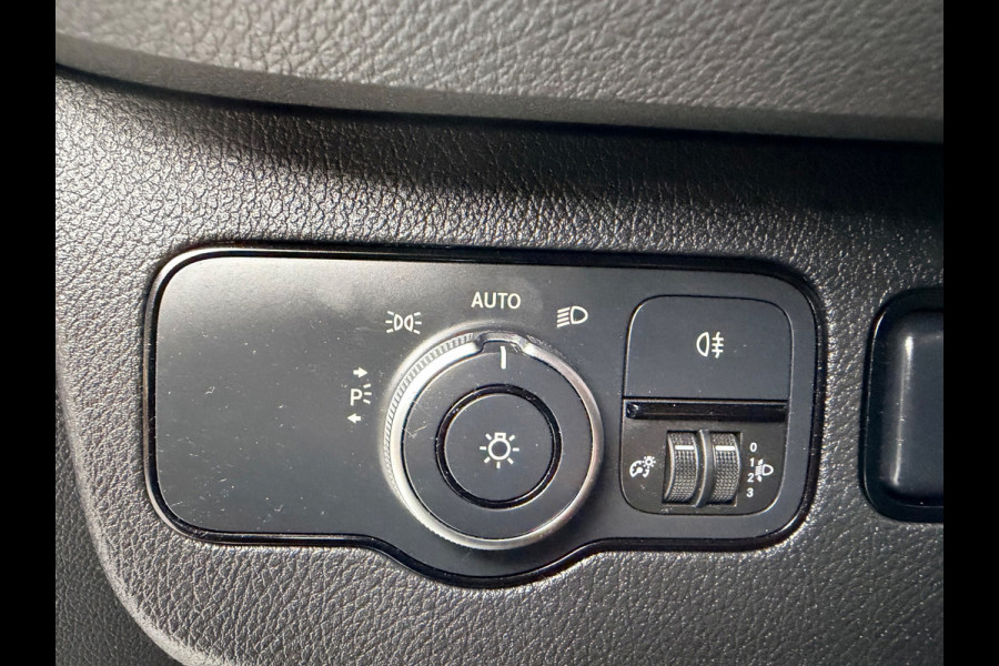Mercedes-Benz Sprinter Servicewagen automaat 316 160PK 2.2 CDI euro6 L2H2 Trekhaak 3500KG! Kasten, Victron V230, RIJKLAARPRIJS!