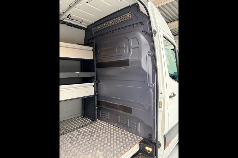 Mercedes-Benz Sprinter Servicewagen automaat 316 160PK 2.2 CDI euro6 L2H2 Trekhaak 3500KG! Kasten, Victron V230, RIJKLAARPRIJS!
