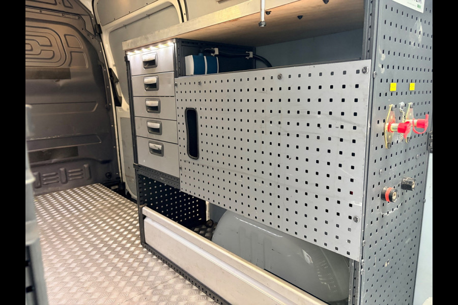 Mercedes-Benz Sprinter Servicewagen automaat 316 160PK 2.2 CDI euro6 L2H2 Trekhaak 3500KG! Kasten, Victron V230, RIJKLAARPRIJS!