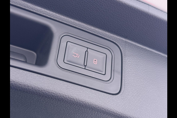 BYD SEAL U 1.5 DM-i FWD Boost VAN: 39.900,- VOOR: 34.440,- UW WKVOORDEEL: 5.569,- NIEUWE AUTO!! | FABRIEKS GARANTIE TM 04-2032 | ALL IN PRIJS! |