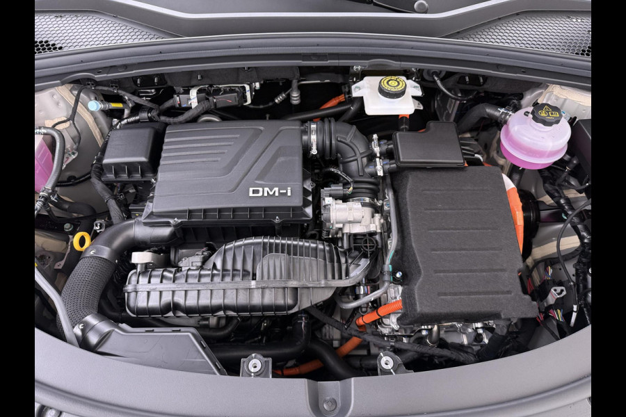 BYD SEAL U 1.5 DM-i FWD Boost VAN: 39.900,- VOOR: 34.440,- UW WKVOORDEEL: 5.569,- NIEUWE AUTO!! | FABRIEKS GARANTIE TM 04-2032 | ALL IN PRIJS! |