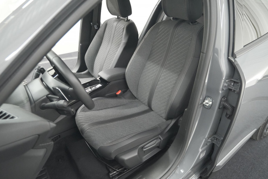 Peugeot 2008 1.2 Hybrid 136 Allure | 360 Camera | Adaptieve Cruise Control | Keyless Entry | Dodehoekdetectie