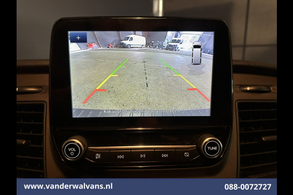 Ford Transit Custom 2.0 TDCI 105pk L2H1 Euro6 Airco | Camera | Apple Carplay | Cruisecontrol | LED | Stoelverwarming Verwamde voorruit, Android Auto, Parkeersensoren, Bijrijdersbank, 2800kg trekvermogen