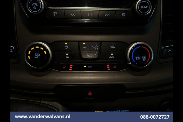 Ford Transit Custom 2.0 TDCI 105pk L2H1 Euro6 Airco | Camera | Apple Carplay | Cruisecontrol | LED | Stoelverwarming Verwamde voorruit, Android Auto, Parkeersensoren, Bijrijdersbank, 2800kg trekvermogen