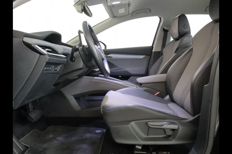 Škoda ENYAQ iV 60 180 pk | SOH 93,02% | Navigatie | Parkeersensoren | Achteruitrijcamera | Matrix LED koplampen | Autom. airco (3 zones) | Keyless |