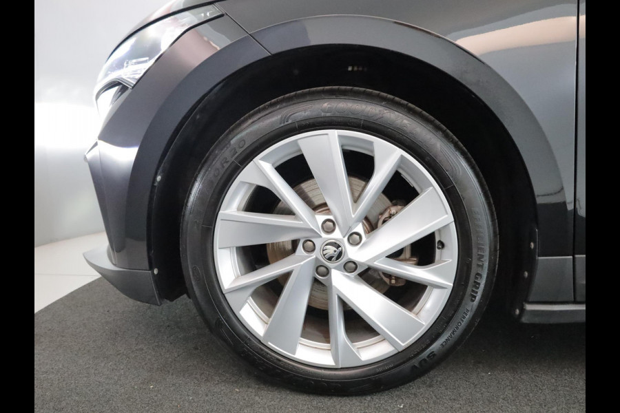 Škoda ENYAQ iV 60 180 pk | SOH 93,02% | Navigatie | Parkeersensoren | Achteruitrijcamera | Matrix LED koplampen | Autom. airco (3 zones) | Keyless |