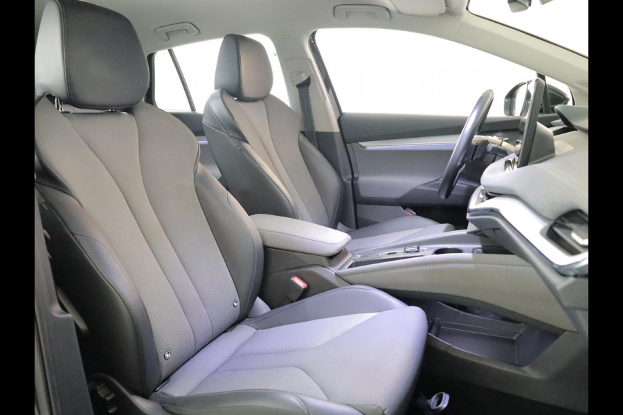 Škoda ENYAQ iV 60 180 pk | SOH 93,02% | Navigatie | Parkeersensoren | Achteruitrijcamera | Matrix LED koplampen | Autom. airco (3 zones) | Keyless |