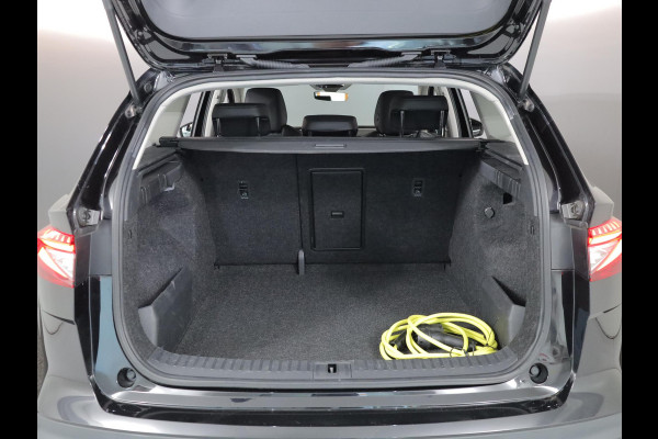 Škoda ENYAQ iV 60 180 pk | SOH 93,02% | Navigatie | Parkeersensoren | Achteruitrijcamera | Matrix LED koplampen | Autom. airco (3 zones) | Keyless |