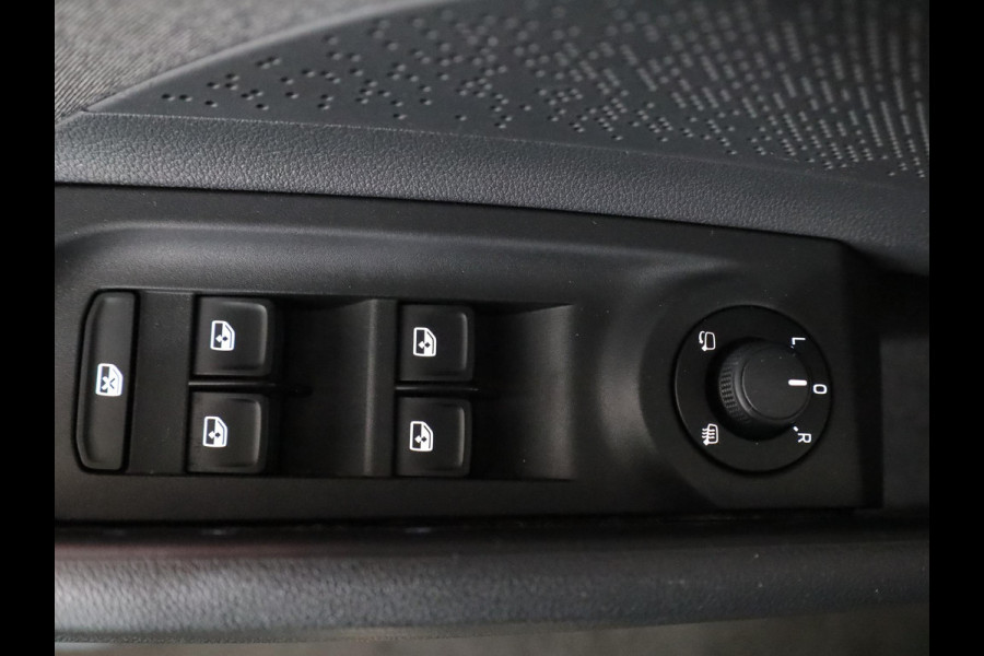 Škoda ENYAQ iV 60 180 pk | SOH 93,02% | Navigatie | Parkeersensoren | Achteruitrijcamera | Matrix LED koplampen | Autom. airco (3 zones) | Keyless |