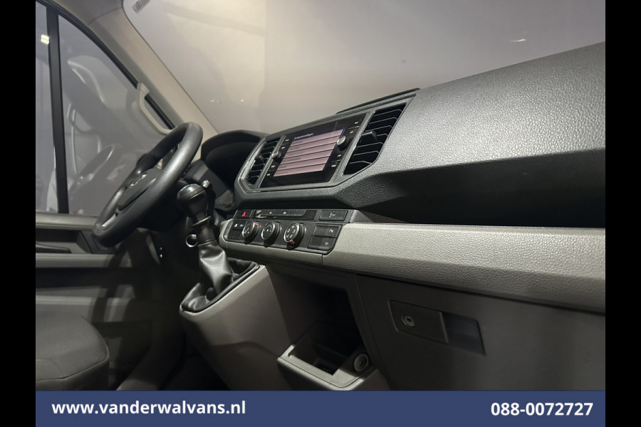 Volkswagen Crafter 2.0 TDI 177pk L4H3 L3H2 Euro6 Airco | Camera | Navigatie | Apple Carplay | 3000kg Trekhaak Android Auto, Parkeersensoren, Bijrijdersbank