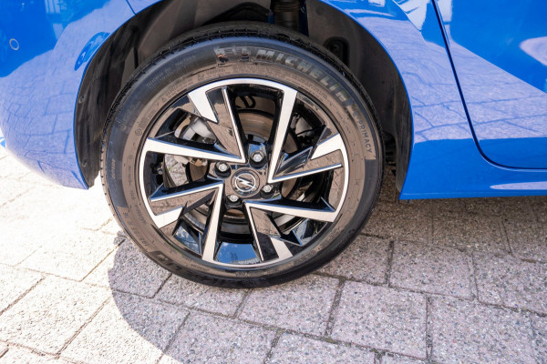 Opel Corsa 1.2 Turbo GS|Prijs rijklaar incl 12 mnd garantie|Camera Clima Blindspot Half leder Keyless