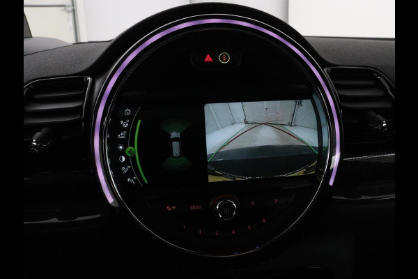 MINI Clubman 2.0 John Cooper Works ALL4 Chili Panoramadak | Head-up | Navigatie | Cruise control | Carplay | Climate control | Achteruitrij camera | Stoelverwarming | DAB radio