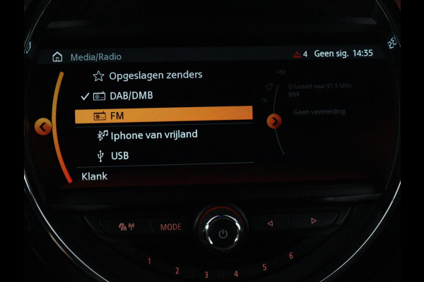 MINI Clubman 2.0 John Cooper Works ALL4 Chili Panoramadak | Head-up | Navigatie | Cruise control | Carplay | Climate control | Achteruitrij camera | Stoelverwarming | DAB radio