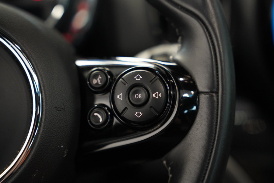 MINI Countryman 1.5 Cooper S E ALL4 Chili Panoramdak Full-led Navigatie 24 Maanden garantie* (Vraag naar de voorwaarden)