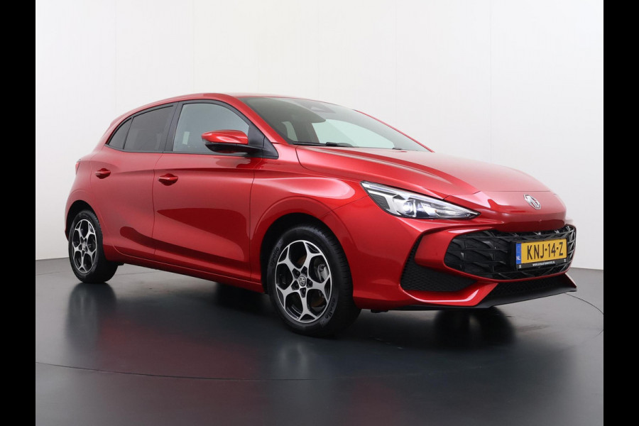MG MG3 Hybrid+ 1.5 Hybrid+ Luxury ONDERHOUD GEHAD BIJ DEALER, DIRECT LEVERBAAR | 7 JAAR MG FABRIEKS GARANTIE TM 02-2032 | STOEL + STUURVERWARMING | 360 CAMERA | ADAP. CRUISE | DODE HOEK | KEYLESS | APPLE CARPLAY |