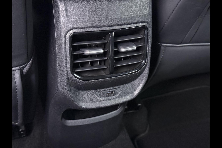 MG MG3 Hybrid+ 1.5 Hybrid+ Luxury ONDERHOUD GEHAD BIJ DEALER, DIRECT LEVERBAAR | 7 JAAR MG FABRIEKS GARANTIE TM 02-2032 | STOEL + STUURVERWARMING | 360 CAMERA | ADAP. CRUISE | DODE HOEK | KEYLESS | APPLE CARPLAY |