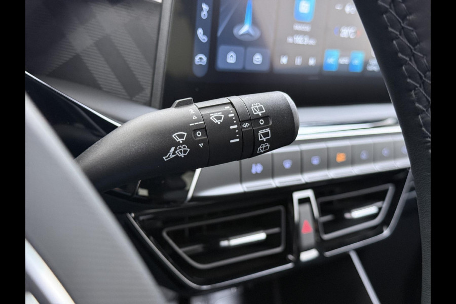 MG MG3 Hybrid+ 1.5 Hybrid+ Luxury ONDERHOUD GEHAD BIJ DEALER, DIRECT LEVERBAAR | 7 JAAR MG FABRIEKS GARANTIE TM 02-2032 | STOEL + STUURVERWARMING | 360 CAMERA | ADAP. CRUISE | DODE HOEK | KEYLESS | APPLE CARPLAY |