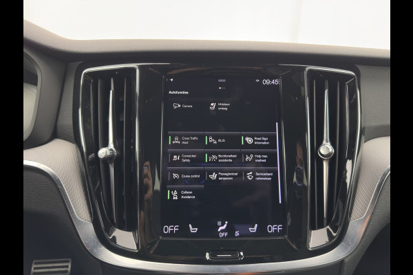 Volvo V60 2.0 T8 Recharge AWD R-Design Black-Line {SoH-99%} (Plug-in) (INCL-BTW) Aut. *LEATHER-FABRIC | FULL-LED | MEMORY-PACK | HARMAN/KARDON | DIGI-COCKPIT | HEATED-SPORTSEATS | KEYLESS | DAB+ | NAVI-FULLMAP | PDC | CRUISE | HEAD-UP | TOWBAR | 19''