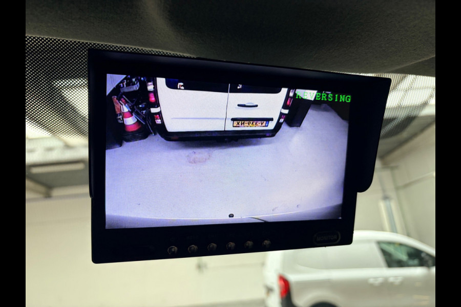 Volkswagen Transporter L2H3 extra hoge Servicewagen 2.0 TDI 102pk Bott inrichting Victron v230 Standkachel Trekhaak RIJKLAARPRIJS