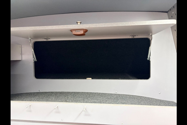 Volkswagen Transporter L2H3 extra hoge Servicewagen 2.0 TDI 102pk Bott inrichting Victron v230 Standkachel Trekhaak RIJKLAARPRIJS