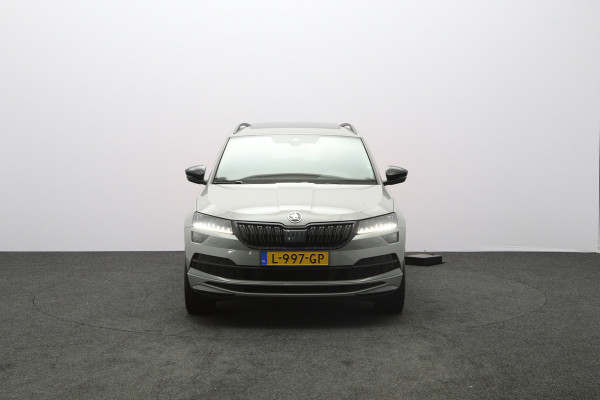 Škoda Karoq 1.5 TSI 150 PK ACT Sportline Automaat, Panoramadak, Canton Sound, Adap. Cruise Control, Stoelverwarming