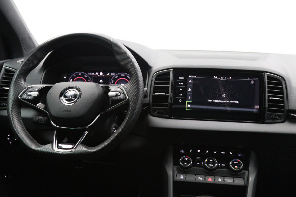 Škoda Karoq 1.5 TSI 150 PK ACT Sportline Automaat, Panoramadak, Canton Sound, Adap. Cruise Control, Stoelverwarming
