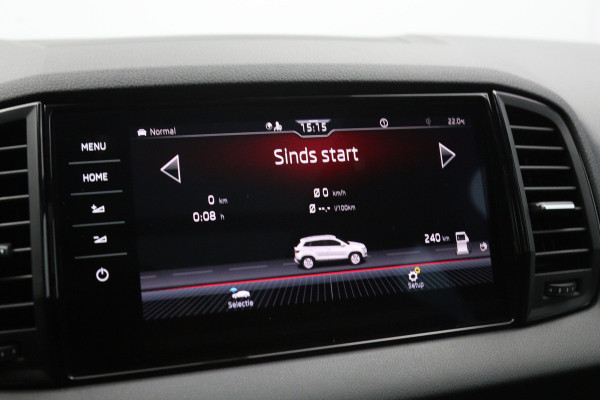 Škoda Karoq 1.5 TSI 150 PK ACT Sportline Automaat, Panoramadak, Canton Sound, Adap. Cruise Control, Stoelverwarming
