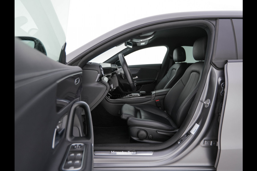 Mercedes-Benz CLA-Klasse Shooting Brake 200 Luxury Line (INCL-BTW) Aut. *LEATHER | FULL-LED |  WIDESCREEN-COCKPIT | HEATED-COMFORTSEATS | ADAPTIVE-CRUISE | CAMERA | NAVI-FULLMAP | SHIFTPADDLES | PRIVACY-GLASS | DAB | AMBIENTLIGHT | TOWBAR | 18''AL