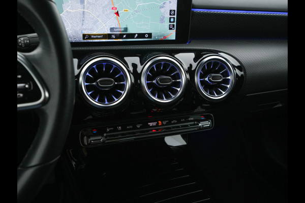 Mercedes-Benz CLA-Klasse Shooting Brake 200 Luxury Line (INCL-BTW) Aut. *LEATHER | FULL-LED |  WIDESCREEN-COCKPIT | HEATED-COMFORTSEATS | ADAPTIVE-CRUISE | CAMERA | NAVI-FULLMAP | SHIFTPADDLES | PRIVACY-GLASS | DAB | AMBIENTLIGHT | TOWBAR | 18''AL