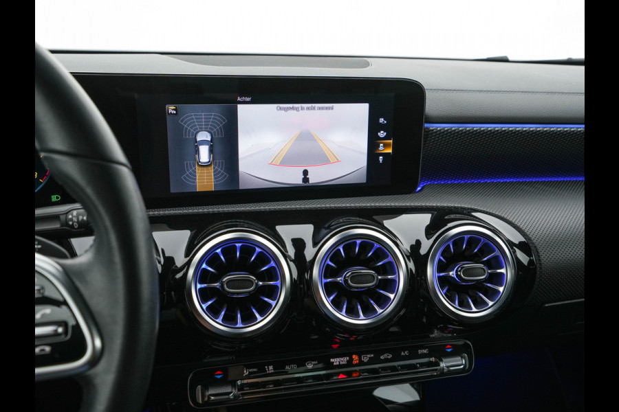 Mercedes-Benz CLA-Klasse Shooting Brake 200 Luxury Line (INCL-BTW) Aut. *LEATHER | FULL-LED |  WIDESCREEN-COCKPIT | HEATED-COMFORTSEATS | ADAPTIVE-CRUISE | CAMERA | NAVI-FULLMAP | SHIFTPADDLES | PRIVACY-GLASS | DAB | AMBIENTLIGHT | TOWBAR | 18''AL