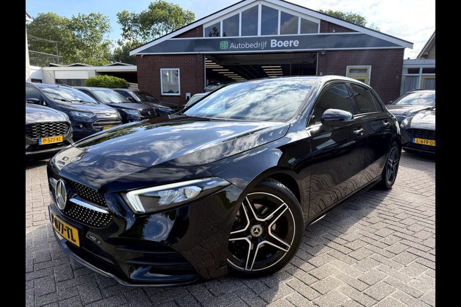 Mercedes-Benz A-Klasse 180 Business AMG Camera, Sfeerverlichting, Stoelverwarming