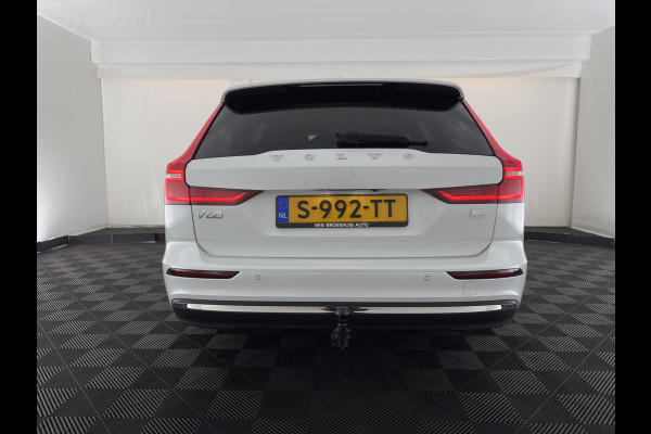 Volvo V60 2.0 T6 Core Bright AWD (Plug-In) {SoH-97%} (INCL-BTW)  Aut. *FULL-LED | DIGI-COCKPIT | CAMERA | HEATED-COMFORTSEATS | KEYLESS | DAB | PRIVACY-GLASS | CARPLAY | NAVI-FULLMAP | TOWBAR | 18''ALU*