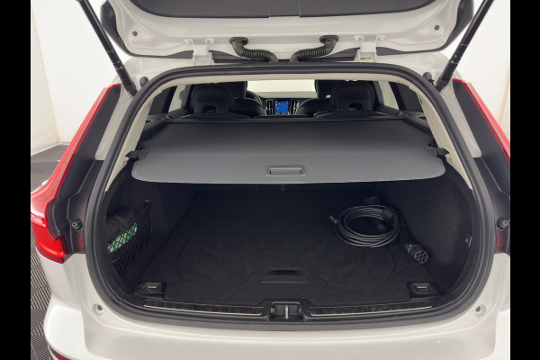 Volvo V60 2.0 T6 Core Bright AWD (Plug-In) {SoH-97%} (INCL-BTW)  Aut. *FULL-LED | DIGI-COCKPIT | CAMERA | HEATED-COMFORTSEATS | KEYLESS | DAB | PRIVACY-GLASS | CARPLAY | NAVI-FULLMAP | TOWBAR | 18''ALU*