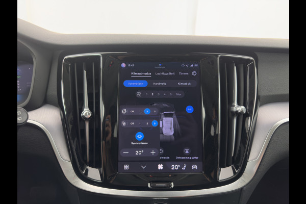 Volvo V60 2.0 T6 Core Bright AWD (Plug-In) {SoH-97%} (INCL-BTW)  Aut. *FULL-LED | DIGI-COCKPIT | CAMERA | HEATED-COMFORTSEATS | KEYLESS | DAB | PRIVACY-GLASS | CARPLAY | NAVI-FULLMAP | TOWBAR | 18''ALU*
