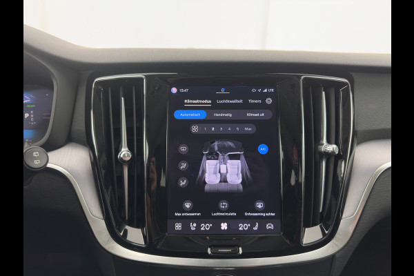 Volvo V60 2.0 T6 Core Bright AWD (Plug-In) {SoH-97%} (INCL-BTW)  Aut. *FULL-LED | DIGI-COCKPIT | CAMERA | HEATED-COMFORTSEATS | KEYLESS | DAB | PRIVACY-GLASS | CARPLAY | NAVI-FULLMAP | TOWBAR | 18''ALU*