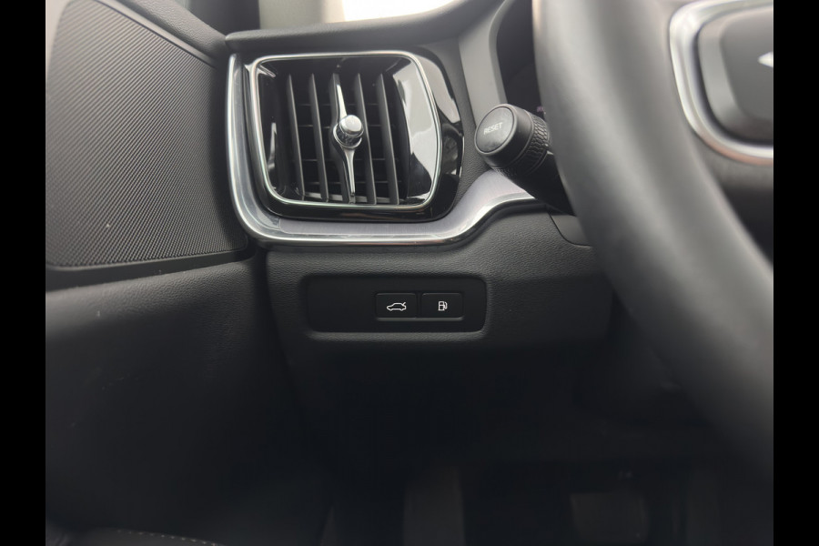 Volvo V60 2.0 T6 Core Bright AWD (Plug-In) {SoH-97%} (INCL-BTW)  Aut. *FULL-LED | DIGI-COCKPIT | CAMERA | HEATED-COMFORTSEATS | KEYLESS | DAB | PRIVACY-GLASS | CARPLAY | NAVI-FULLMAP | TOWBAR | 18''ALU*
