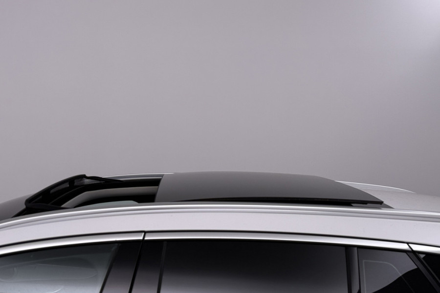 Mercedes-Benz C-Klasse Estate 180 Premium Plus Pack (PANORAMADAK, BURMEISTER, MULTIBEAM, TREKHAAK WEGKLAPBAAR, CAMERA, SFEER)