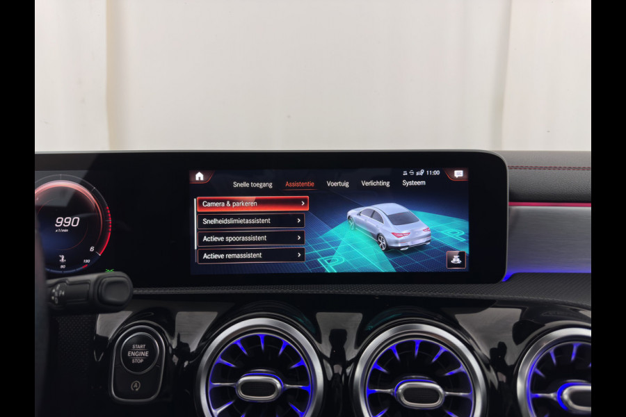 Mercedes-Benz CLA-Klasse 180 d Premium Plus (INCL-BTW) Aut. *PANO | LEATHER-MICROFIBRE | FULL-LED  | AMBIENTLIGHT | HEATED-SPORTSEATS | WIDESCREEN-COCKPIT | DAB+ | NAVI-FULLMAP | CAMERA | PRIVACYGLASS | 19''ALU*
