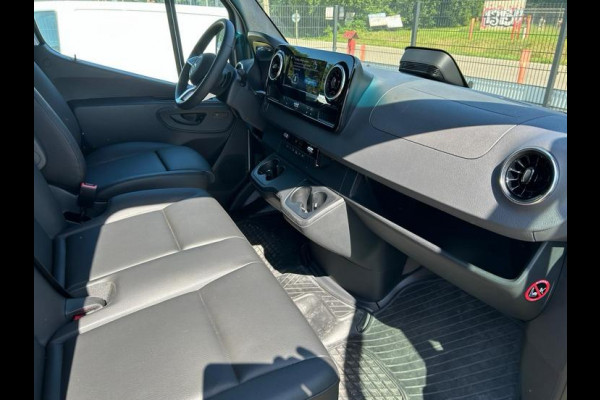 Mercedes-Benz Sprinter 319 CDI 191PK L2H2 Pro Automaat nr.V149 | Airco | Cruise | Camera | geveerde stoel | Trekgewicht 3.500KG