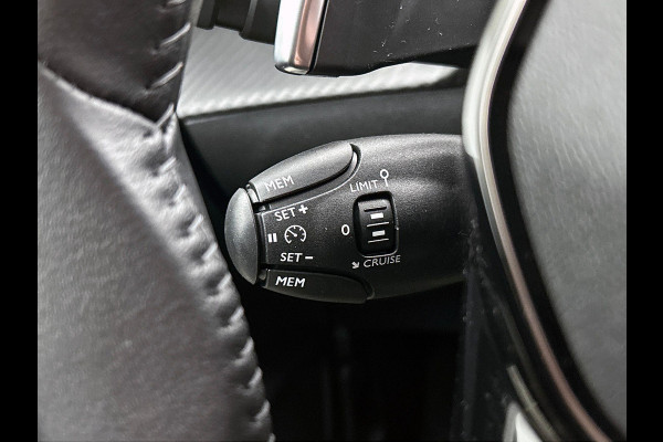 Peugeot 208 1.2 Hybrid 100 e-DCS6 Style CARPLAY | CRUISE | LED