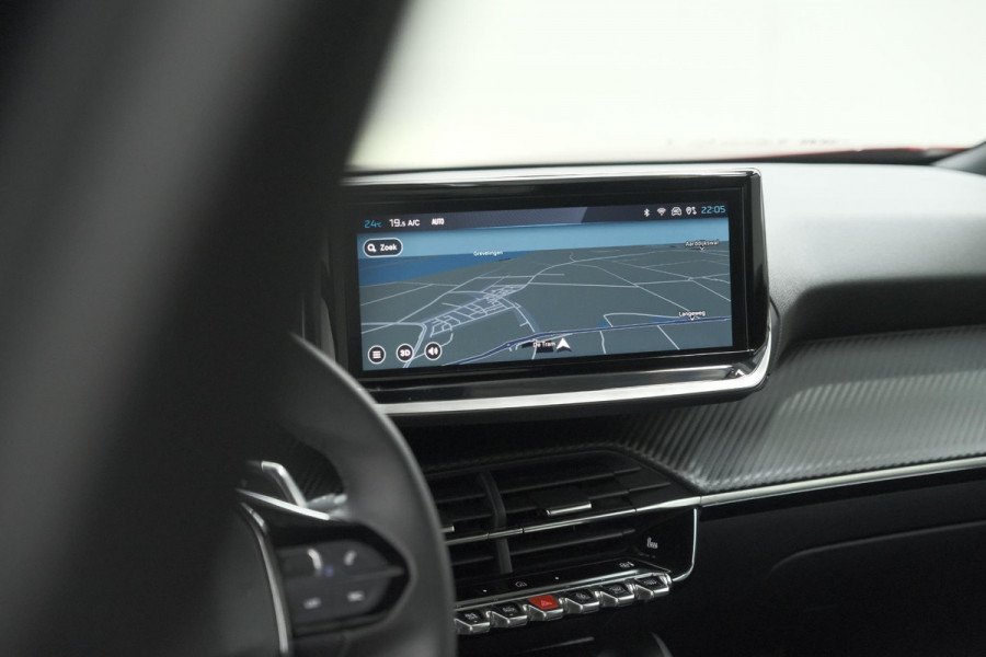 Peugeot 2008 PureTech 130 EAT8 Allure | 360 Camera | Allseason Banden | Adaptieve Cruise Control