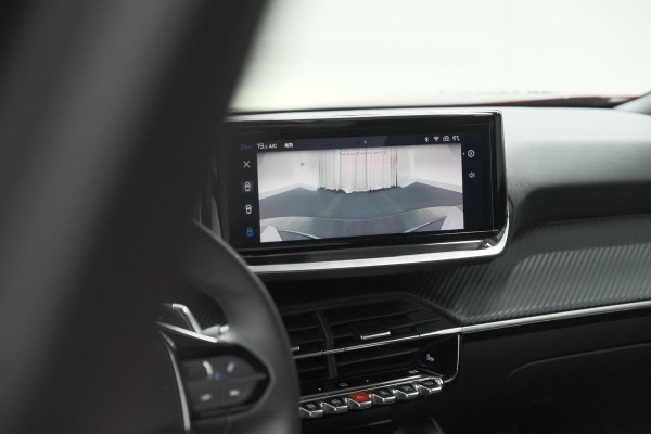 Peugeot 2008 PureTech 130 EAT8 Allure | 360 Camera | Allseason Banden | Adaptieve Cruise Control