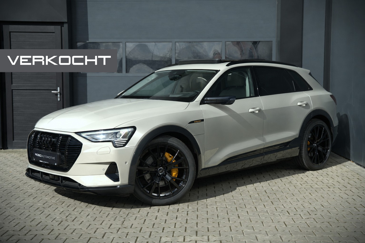 Audi e-tron e-tron 55 quattro advanced Pro Line Plus 95 kWh | Panoramadak | Bang & Olufsen | Stoelkoeling | Stoelverwarming | Massage | Head-Up Display | 360 Camera | Matrix LED | Luchtvering | Memory Seats | Elektrisch Verstelbare Stoelen | Soft clos