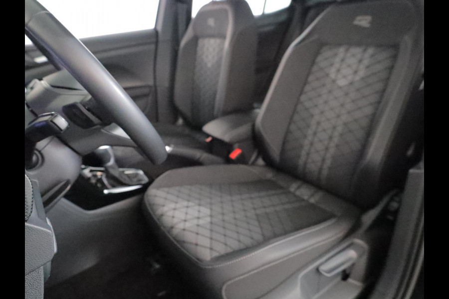 Volkswagen T-Cross 1.5 TSI R-Line 150 pk Automaat (DSG) | Navigatie | Trekhaak (afneembaar) | Parkeersensoren | Achteruitrijcamera | Matrix LED koplampen | R-Line |